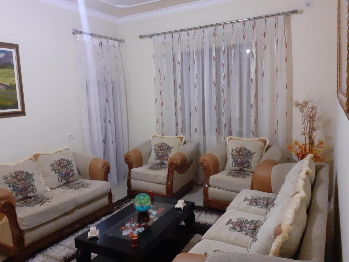 Kanushi House Gjirokastër Dış mekan fotoğraf